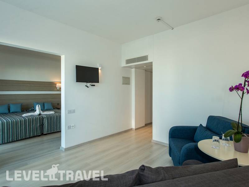 Фотография Kapetanios Bay Hotel