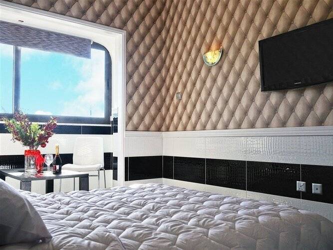 Vergi City Hotel