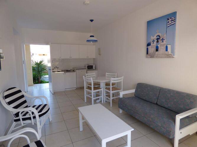 Amore Hotel Apartments
