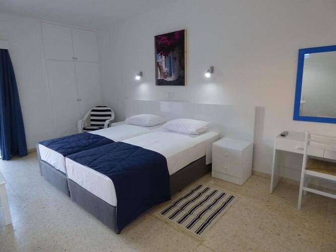 Amore Hotel Apartments