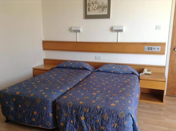 Kissos Hotel