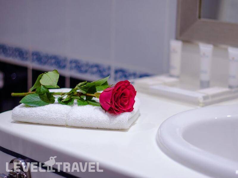 Фотография Savoy Central Hotel Apartments (Ex. Dar Al Sondos Hotel Apartments)