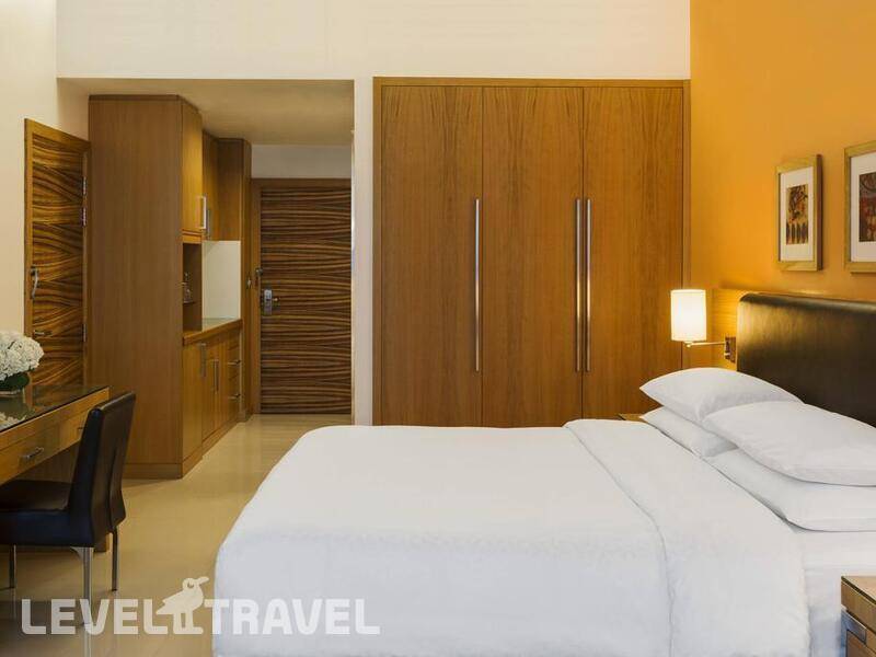 Фотография Four Points By Sheraton Downtown
