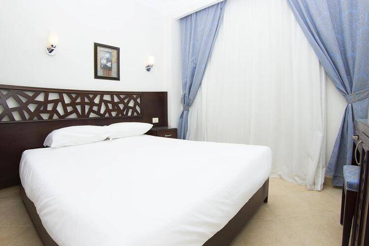 Pyramisa Sunset Pearl Residence