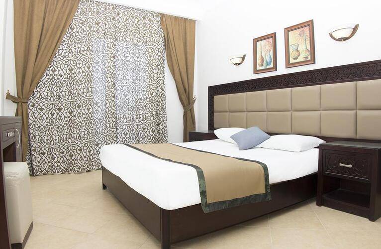 Pyramisa Sunset Pearl Residence