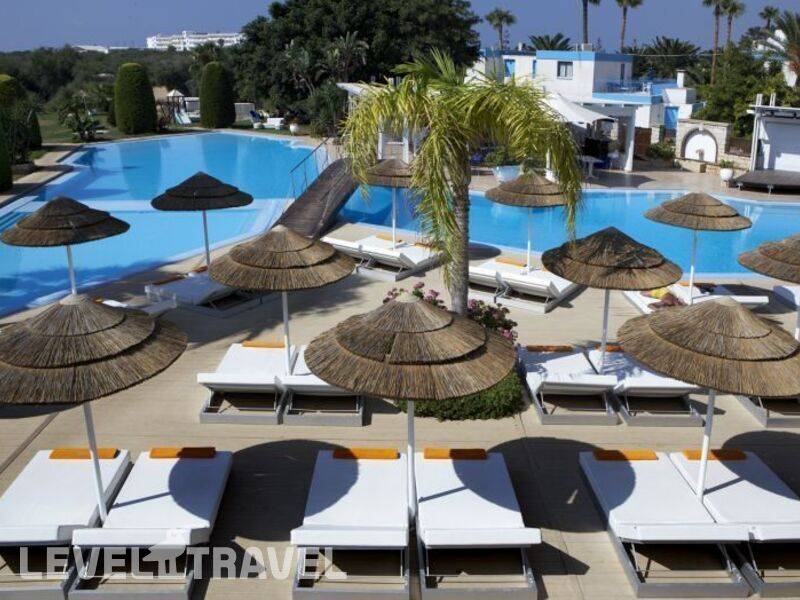 Фотография So Nice Boutique Suites