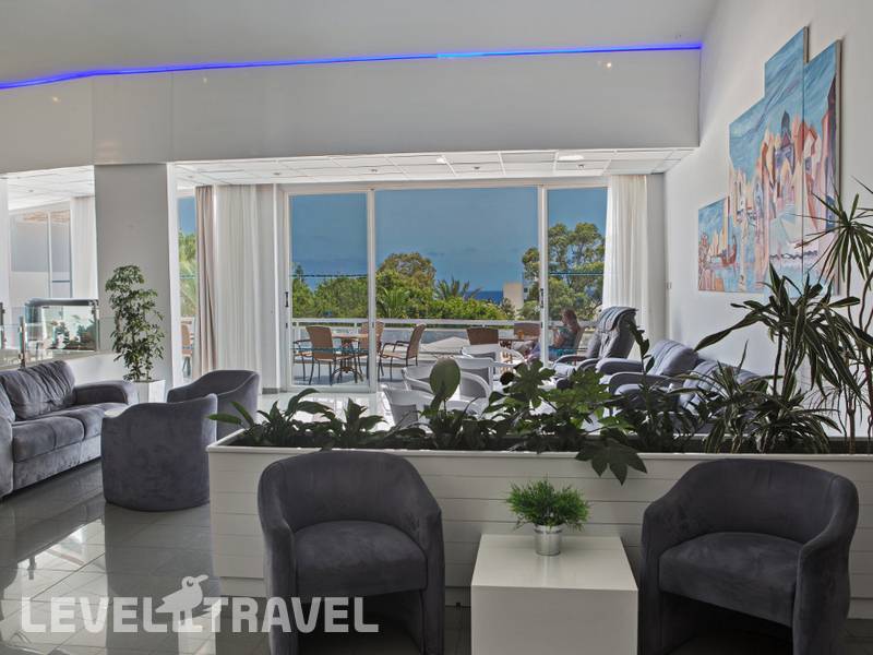 Фотография Adelais Bay Hotel