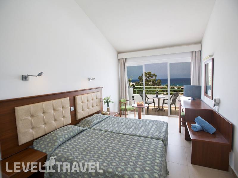 Фотография Adelais Bay Hotel