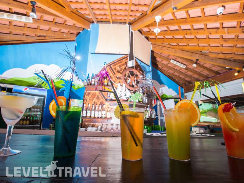 Фотография Adelais Bay Hotel