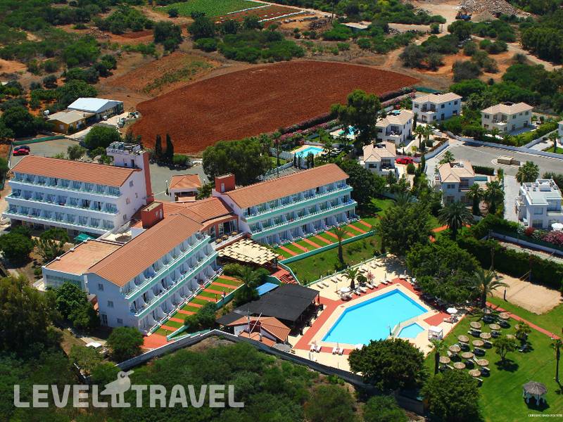 Фотография Adelais Bay Hotel