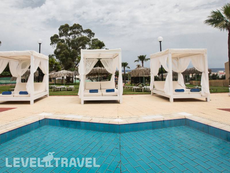 Фотография Adelais Bay Hotel