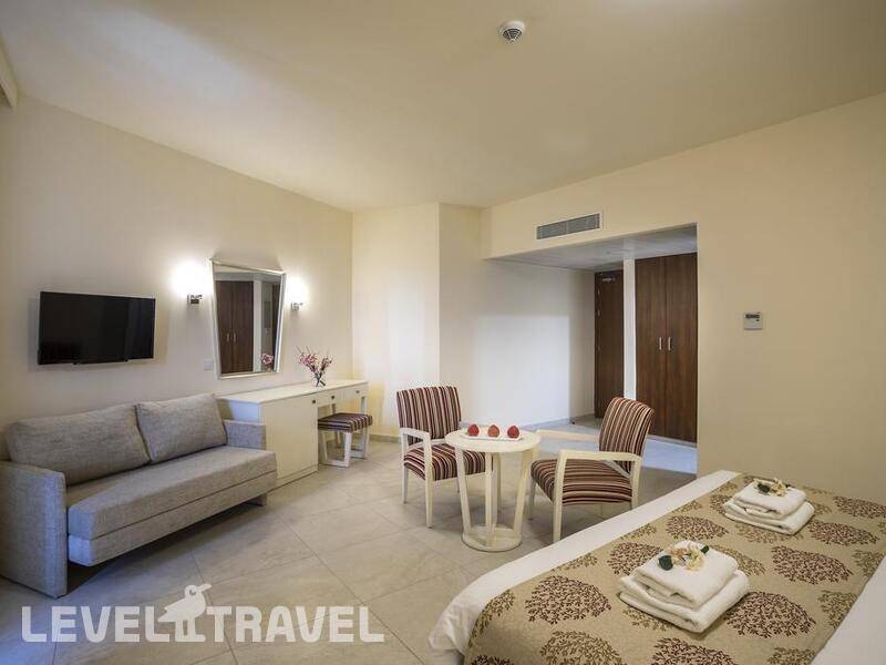 Фотография Aquamare Beach Hotel & Spa