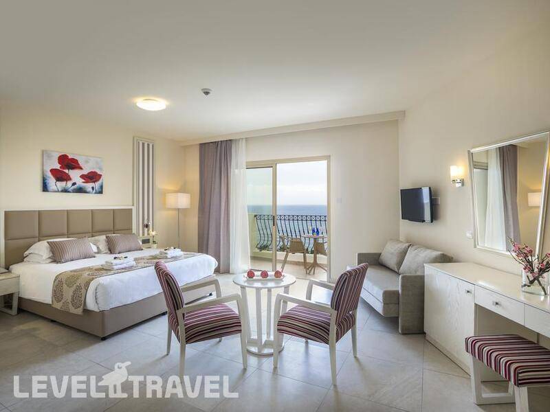 Фотография Aquamare Beach Hotel & Spa