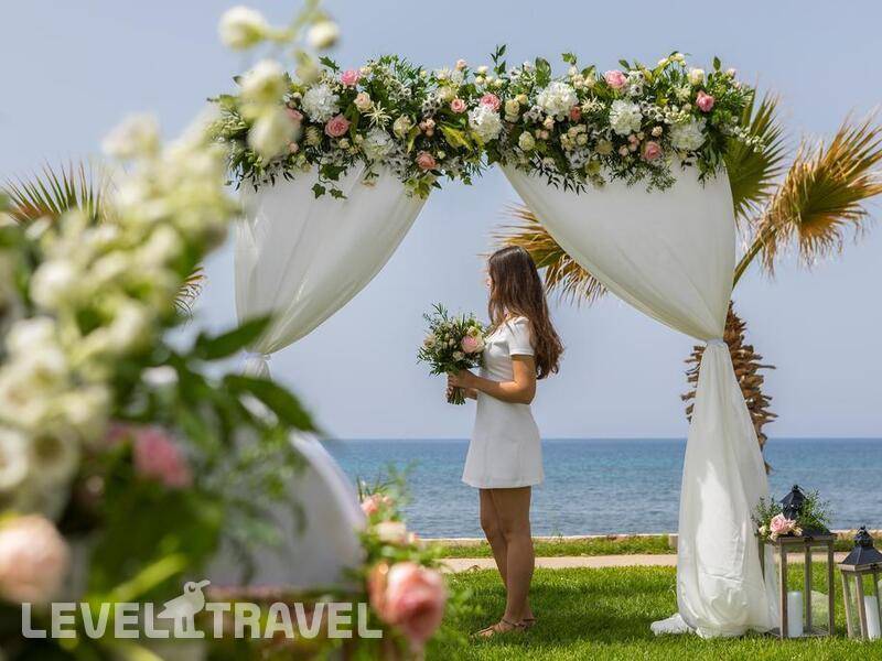 Фотография Aquamare Beach Hotel & Spa