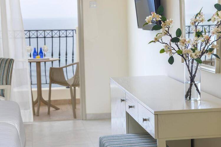 Aquamare Beach Hotel & Spa