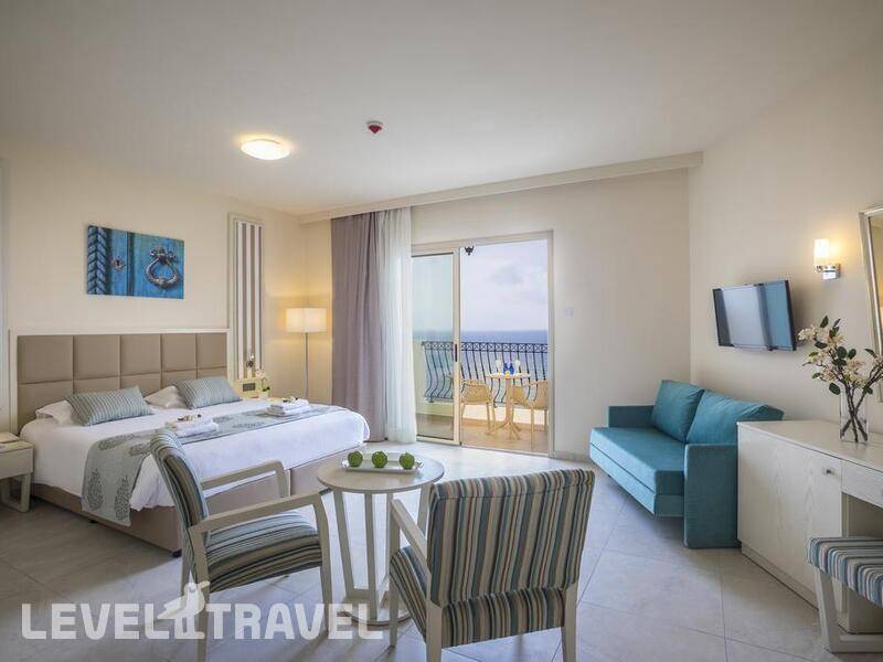 Фотография Aquamare Beach Hotel & Spa