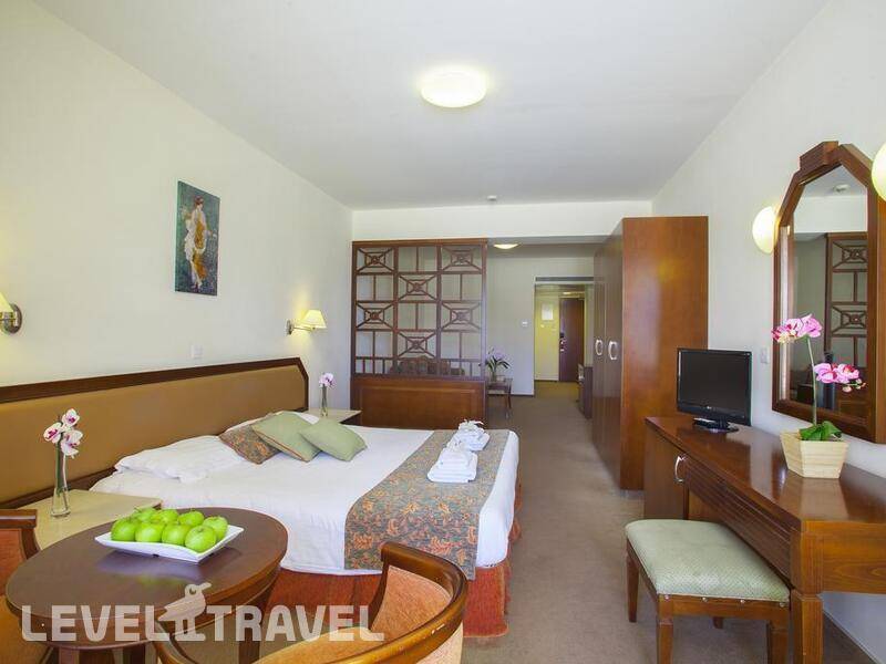 Фотография Aquamare Beach Hotel & Spa