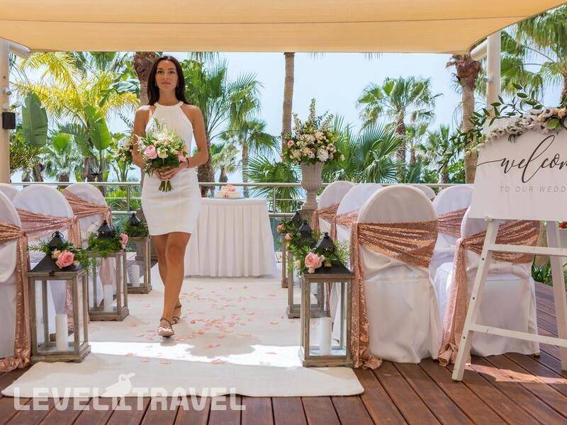 Фотография Aquamare Beach Hotel & Spa