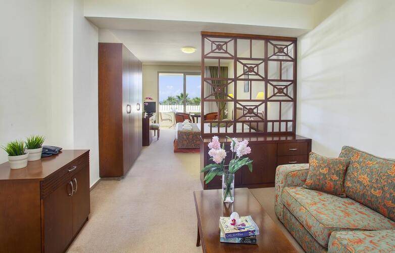 Aquamare Beach Hotel & Spa