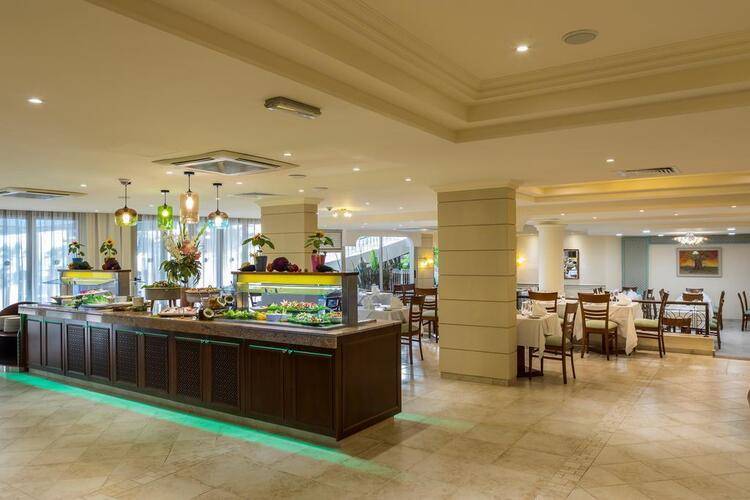 Aquamare Beach Hotel & Spa