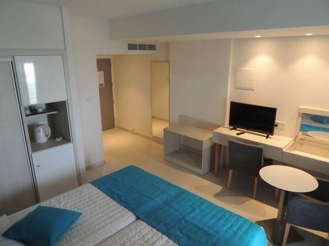 Anesis Hotel