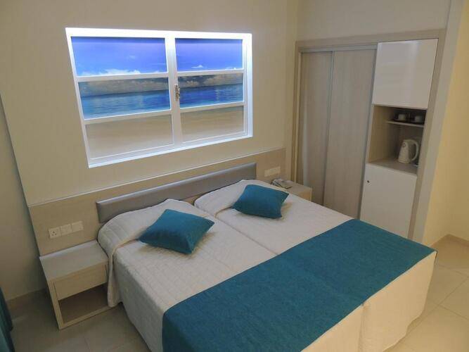 Anesis Hotel