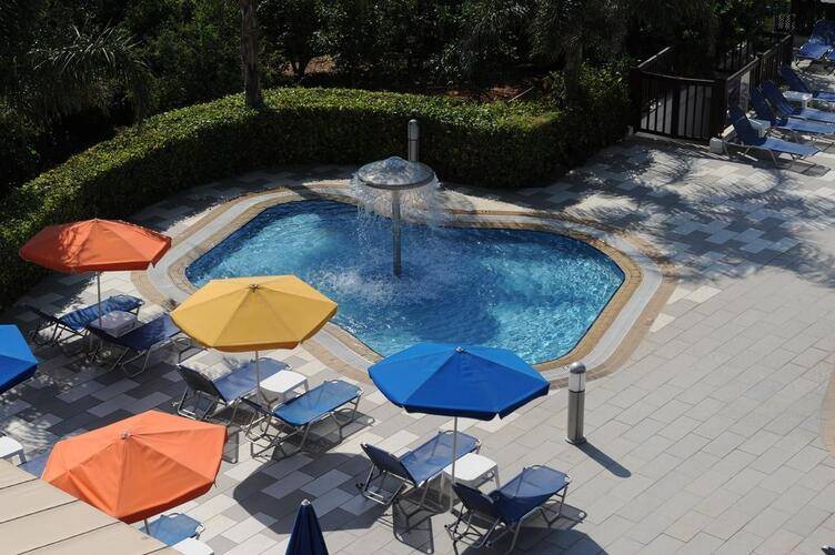 Anesis Hotel