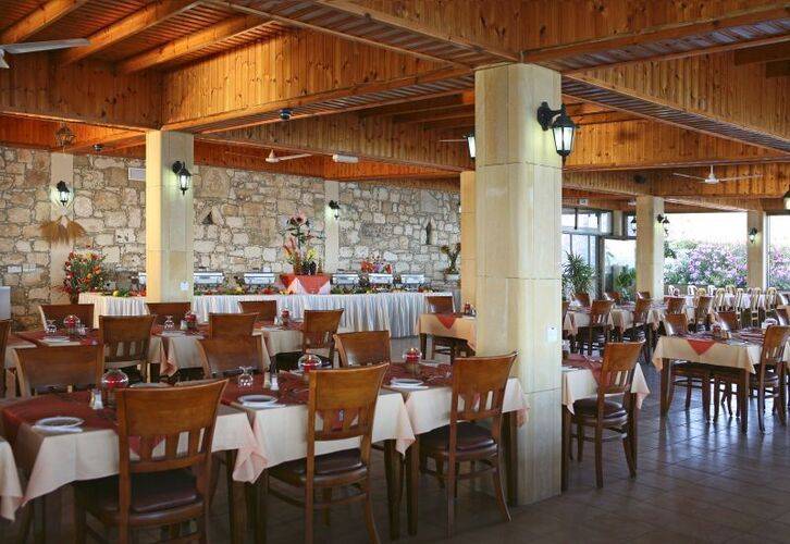 Corallia Beach Hotels Apts
