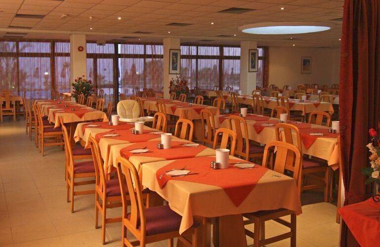 Corallia Beach Hotels Apts