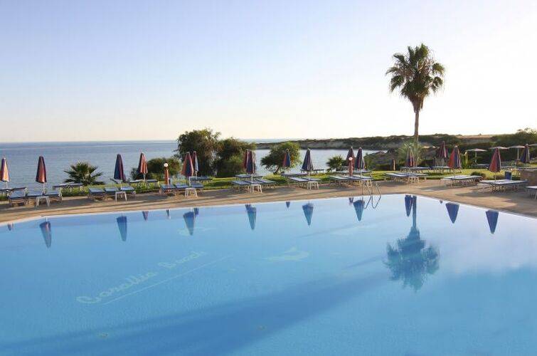 Corallia Beach Hotels Apts