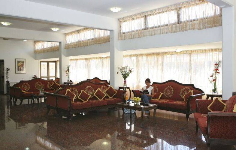 Corallia Beach Hotels Apts