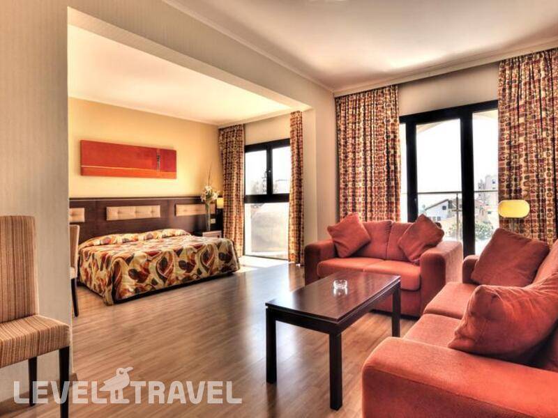 Фотография Livadhiotis City Hotel