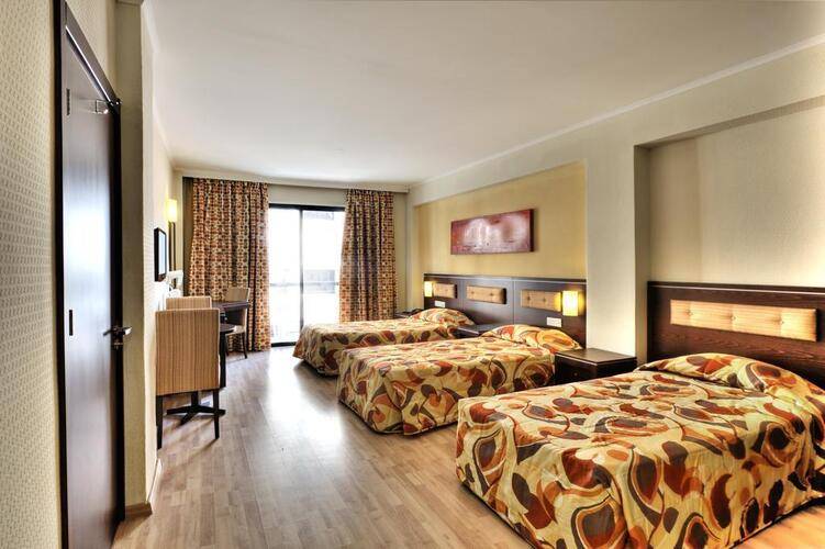 Livadhiotis City Hotel