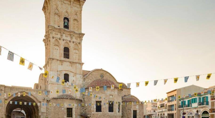 Livadhiotis City Hotel