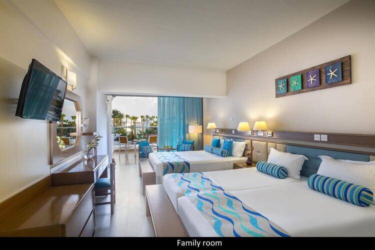Cavo Maris Beach Hotel
