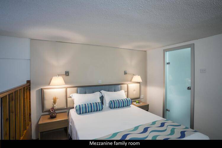 Cavo Maris Beach Hotel