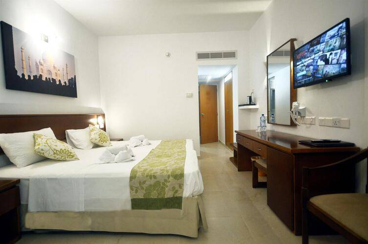 Avlida Hotel