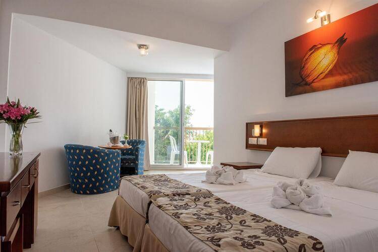 Avlida Hotel