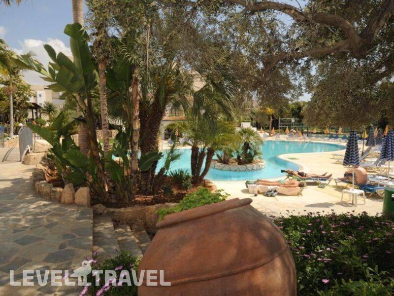 Фотография Smartline Mayfair Paphos