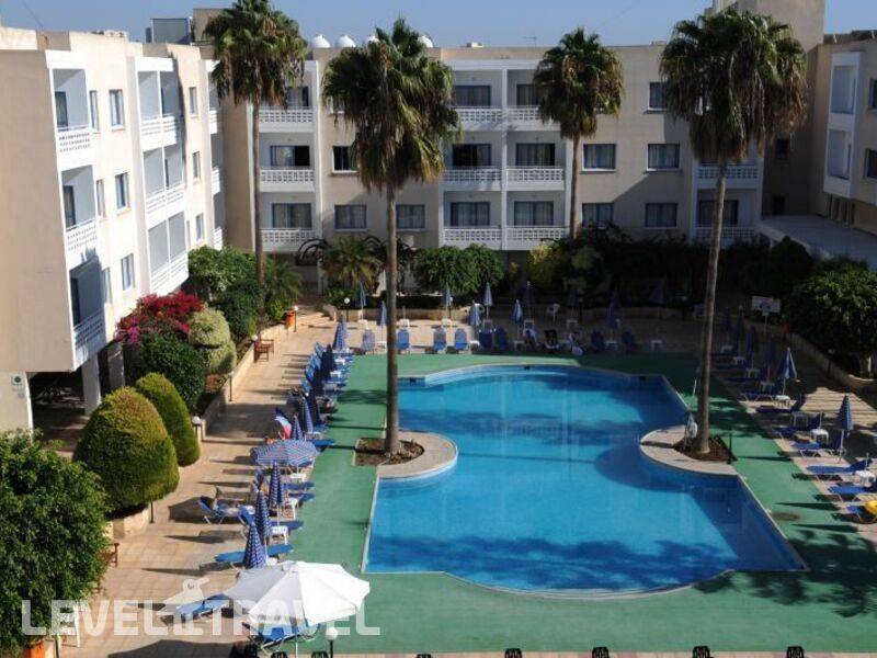 Фотография Smartline Mayfair Paphos