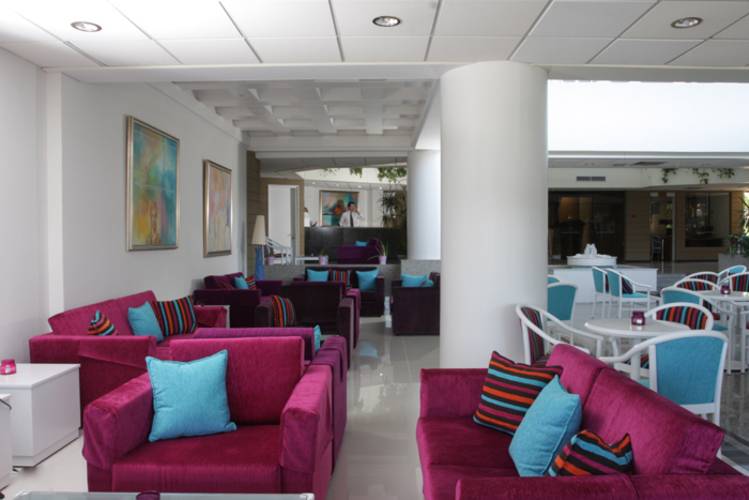 Crystal Springs Beach Hotel