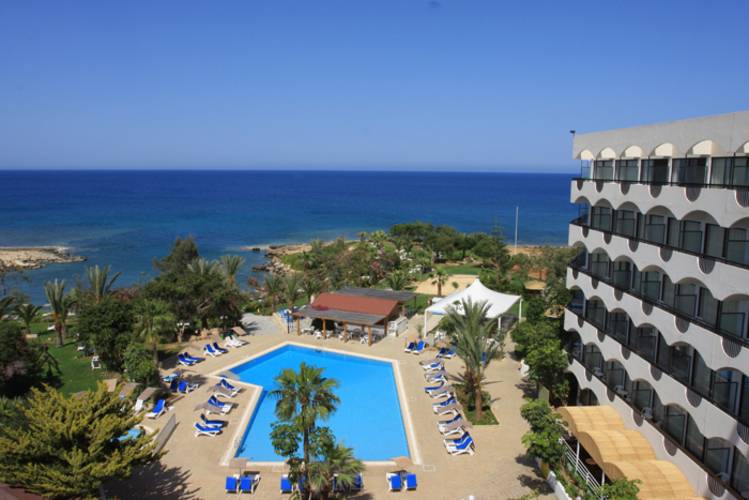 Crystal Springs Beach Hotel