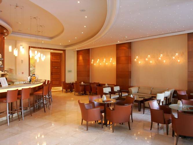 Ajax Hotel