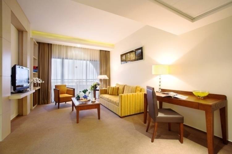 Ajax Hotel
