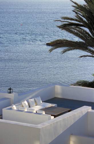 Almyra Hotel