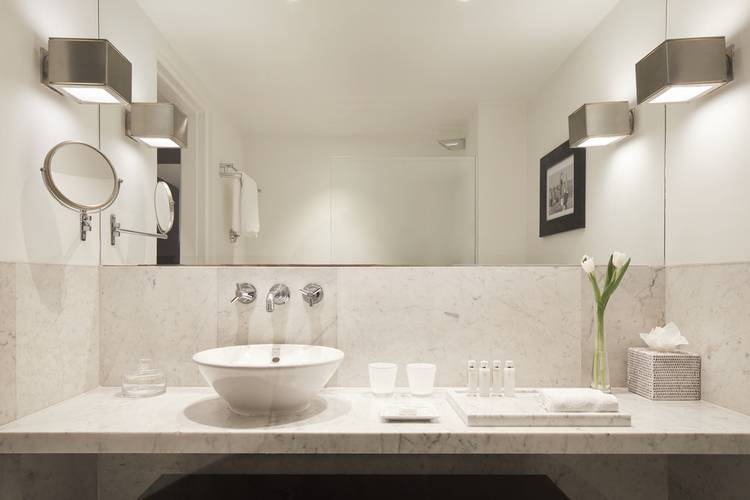 Almyra Hotel