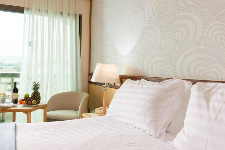 Constantinou Bros Athena Beach Hotel