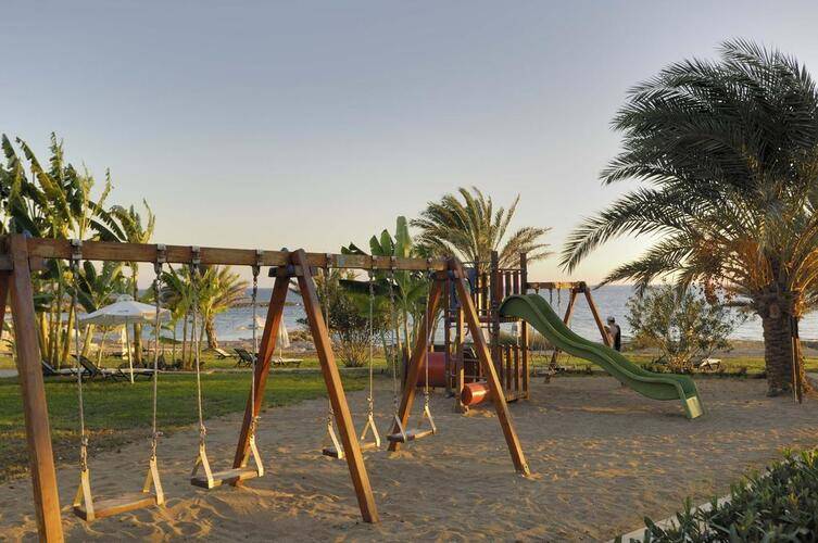Constantinou Bros Athena Beach Hotel