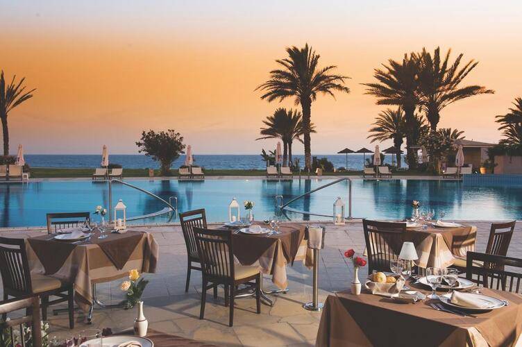 Constantinou Bros Athena Beach Hotel