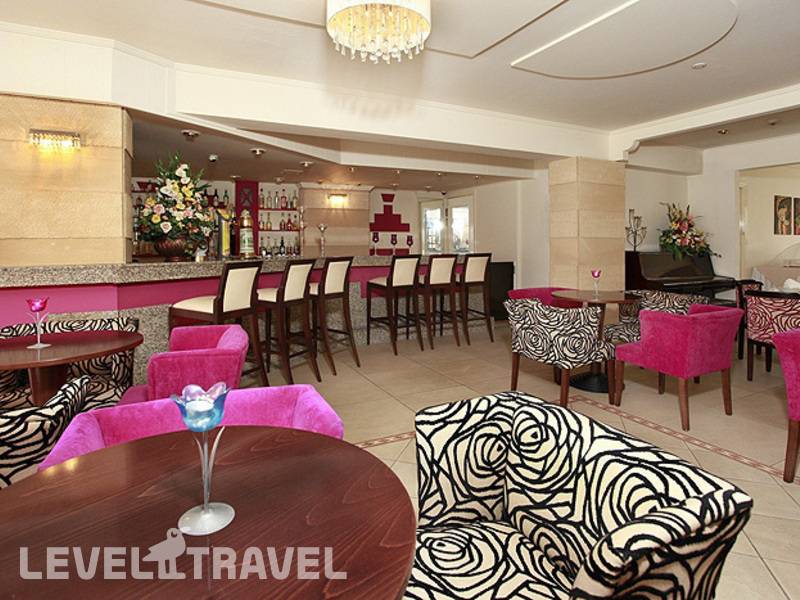Фотография Jasmine Hotel Apartments